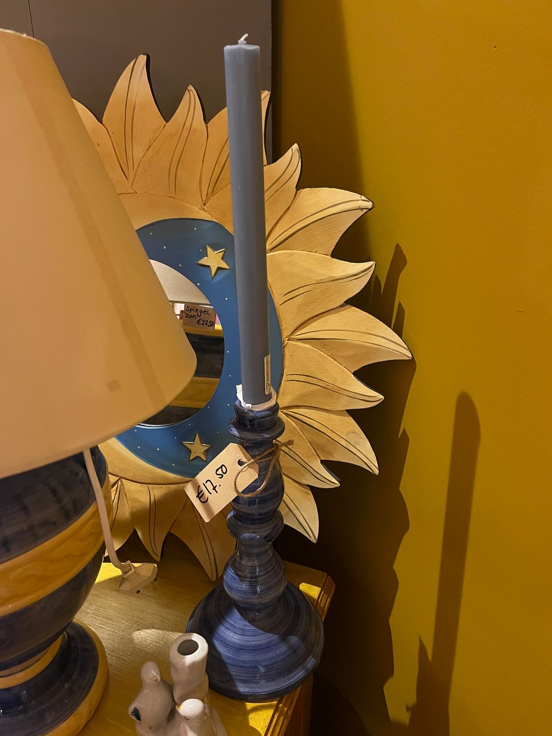 Blauwe stenen kandelaar