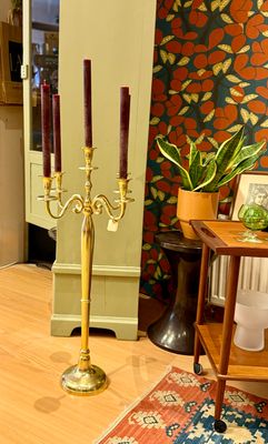 ​Vintage messing vloerkandelaar – vijfarmig