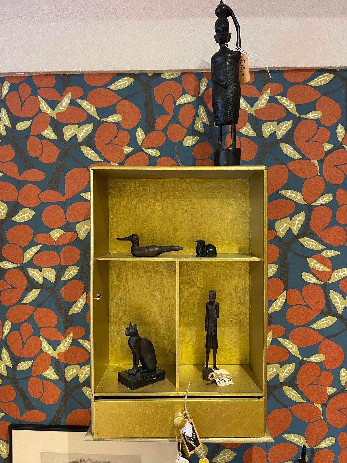 Hangkastje in goud kleur