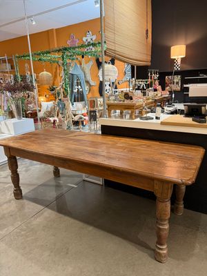 Eikenhouten tafel