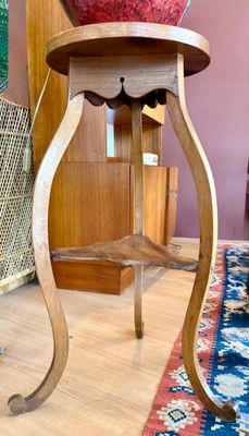 Houten lampen/plantentafel met onderplateau
