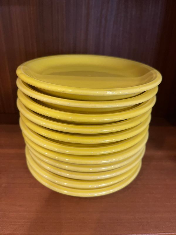 Set kleine gele borden
