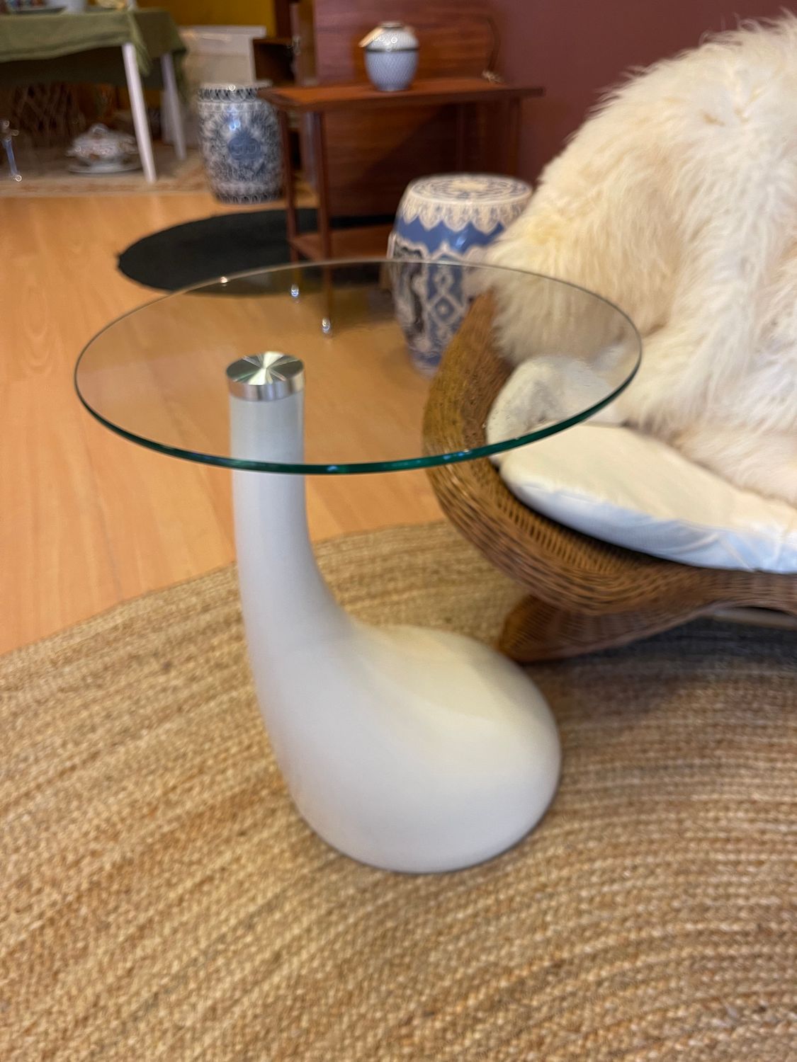 Bijzettafel hoogglans wit met glazen blad