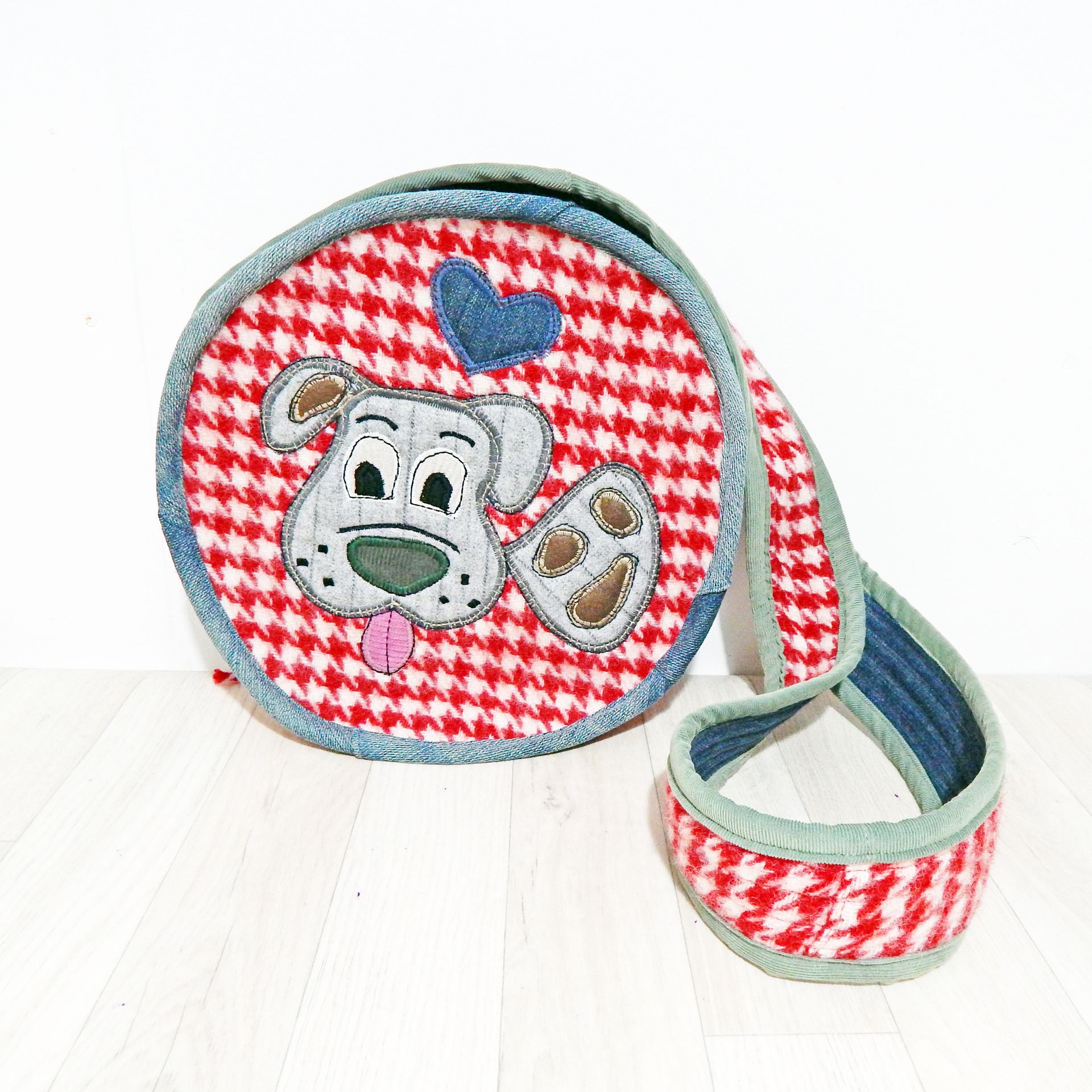 Circle Houndstooth Dog Bag