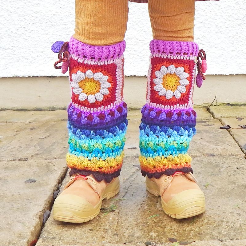 Flower Leg Warmers Cream