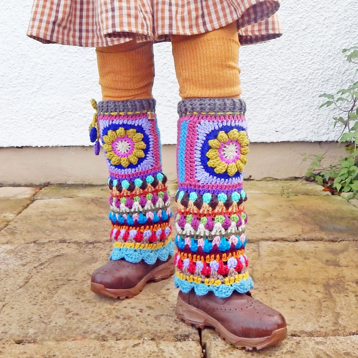 SOLD Leg Warmers Lime Flower