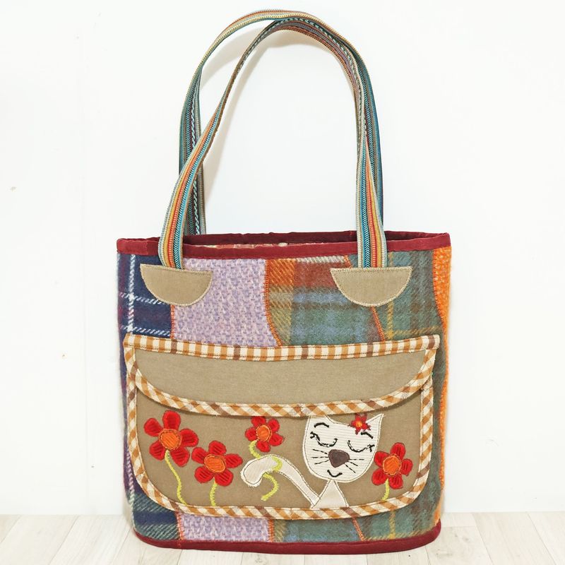 SOLD Blanket Cat Tote Bag