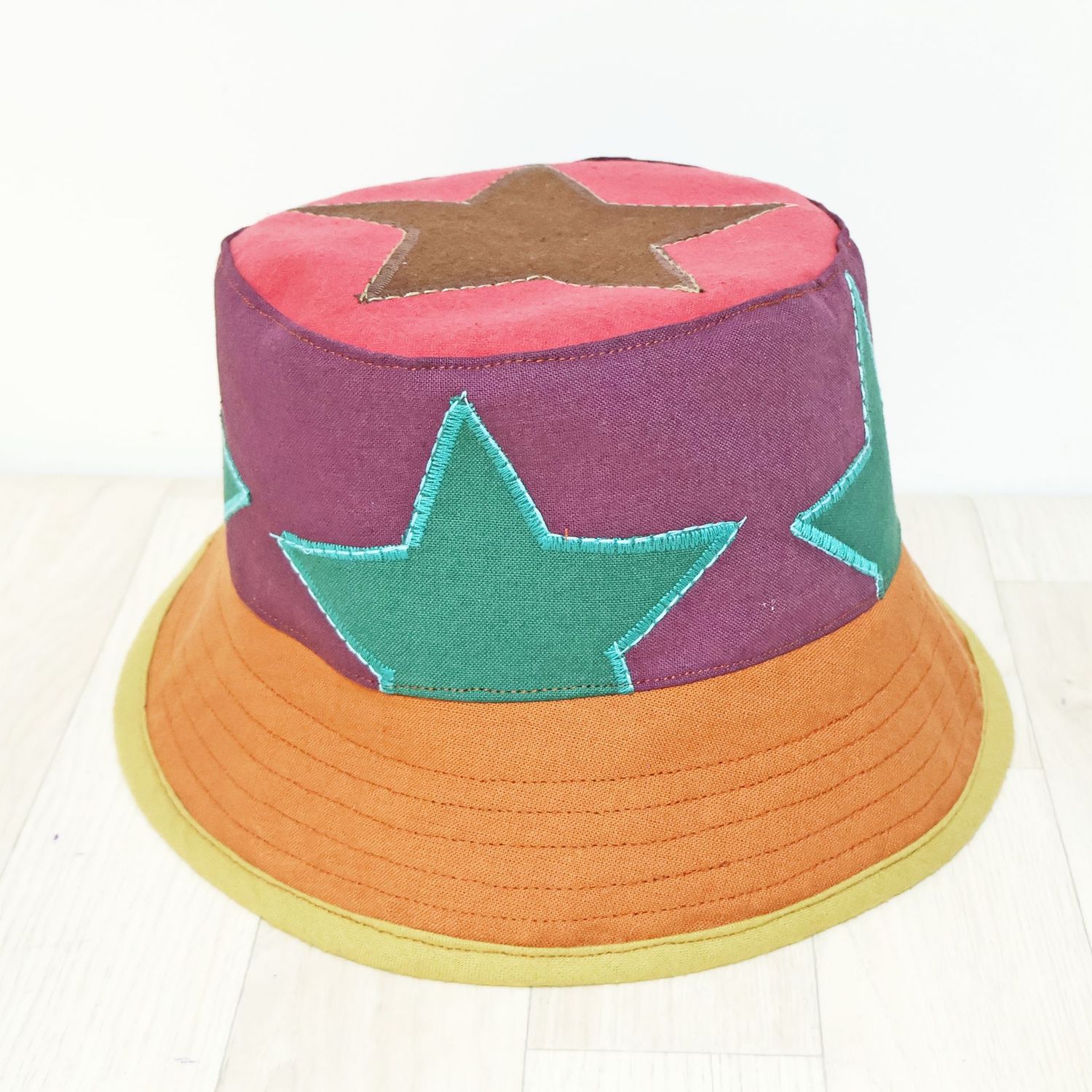 Bucket Hat Brown Star