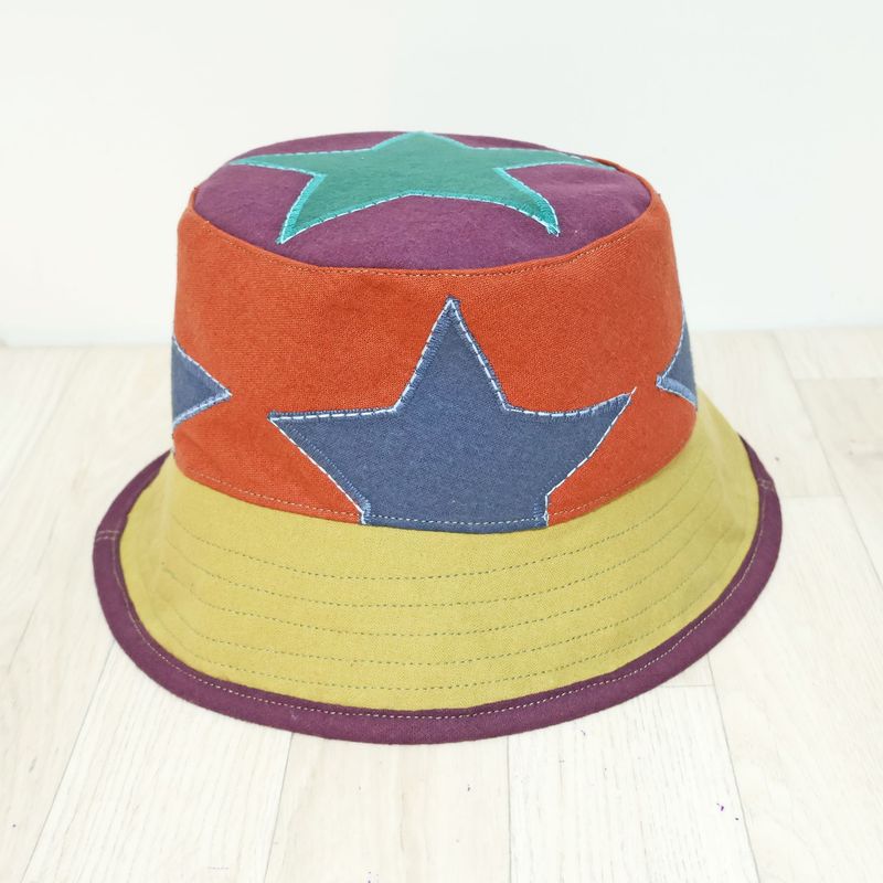 SOLD Bucket Hat Green Star