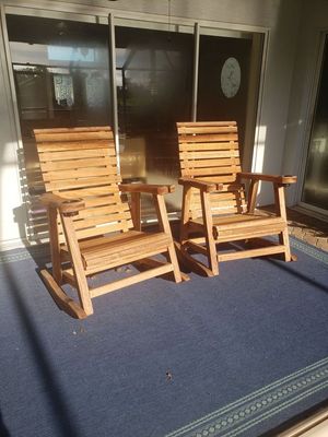 Rocking Chairs (Set of 2)