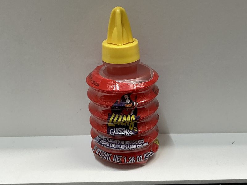LUCAS GUSANO CHAMOY