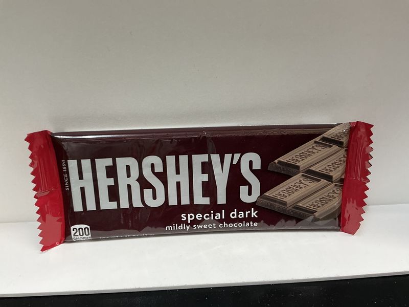 HERSHEY’S SPECIAL DARK MILDLY SWEET