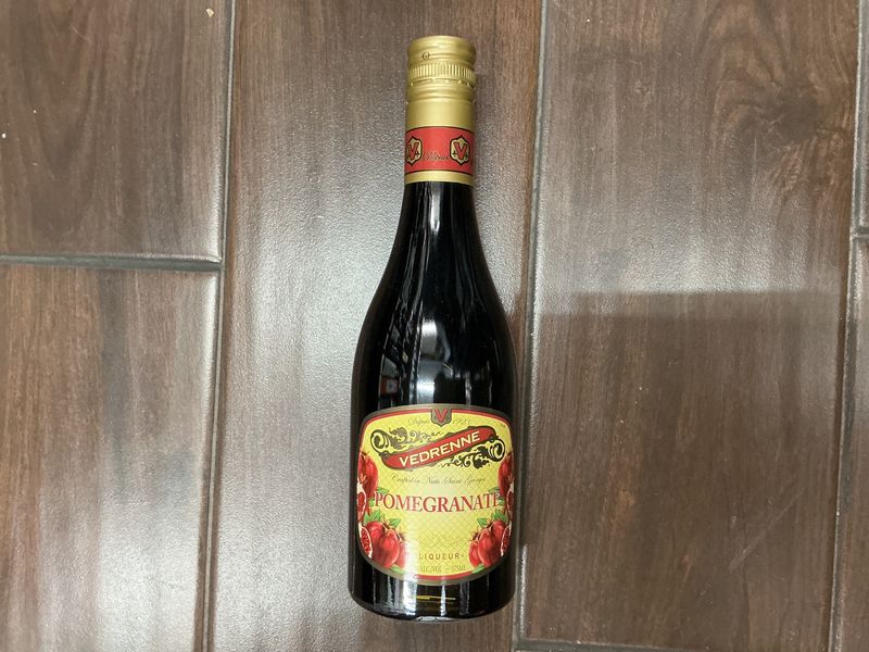 Vedrenne Pomegranate liqueur 375ml