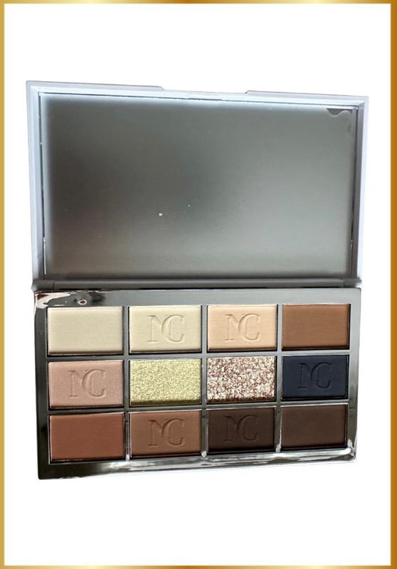 Paletka cieni do oczu BELLA VITA