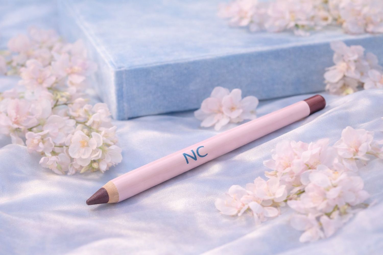 Kredka do ust ACHILLIA