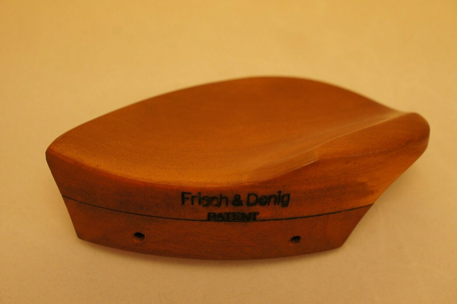 ​Brandt, Full-Size, Lifted Violin Chinrest