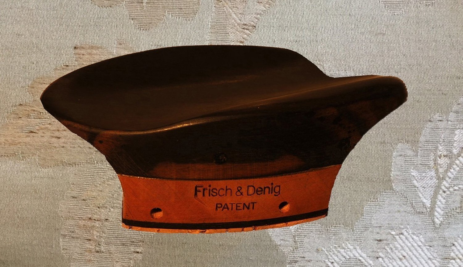 Hamburg, Fractional, Lifted Viola Chinrest in 3/4 and 1/2 sizes