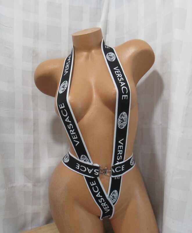2 PCS BLACK/WHITE SET  DESIGN