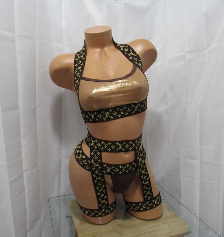 3 PCS BROWN L/V  SET  DESIGN