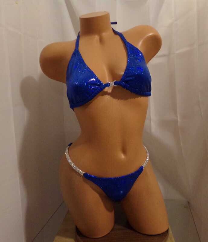 COMPETITION BIKINI