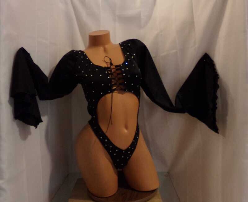 BODYSUIT BLACK  DESIGN