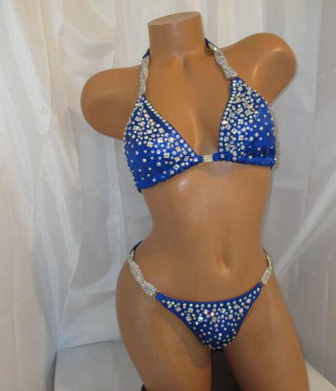 COMPETITION BIKINI