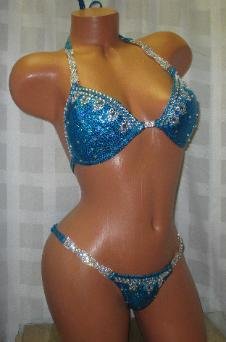 COMPETITION BIKINI