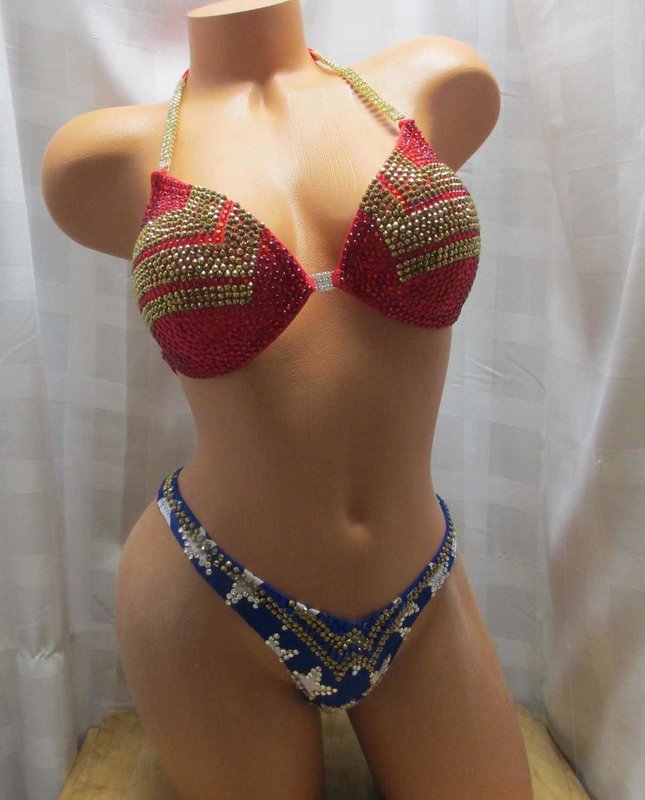 COMPETITION FIGURE / PHYSIQUE POSING SUIT