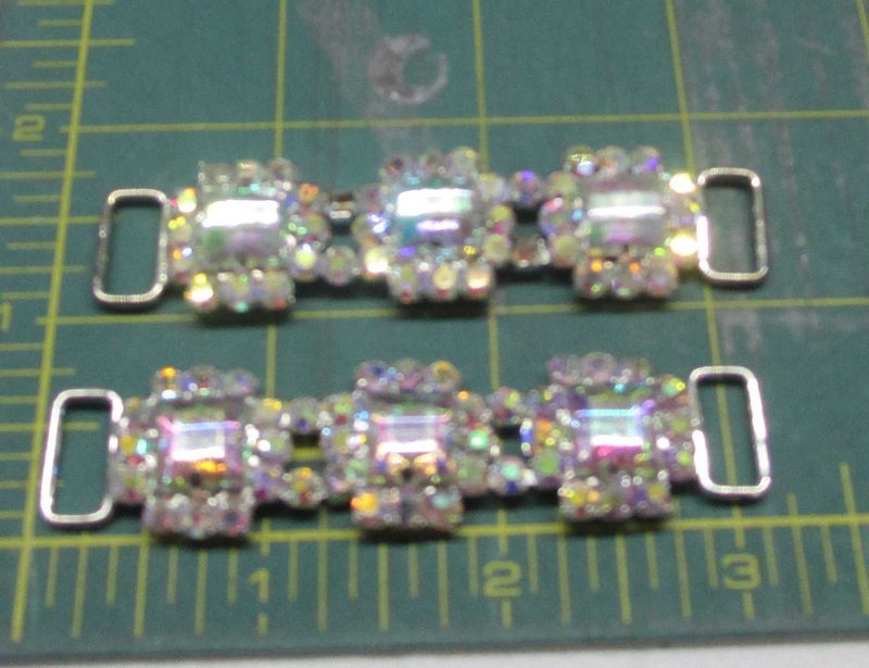 A/B SILVER CONNECTOR