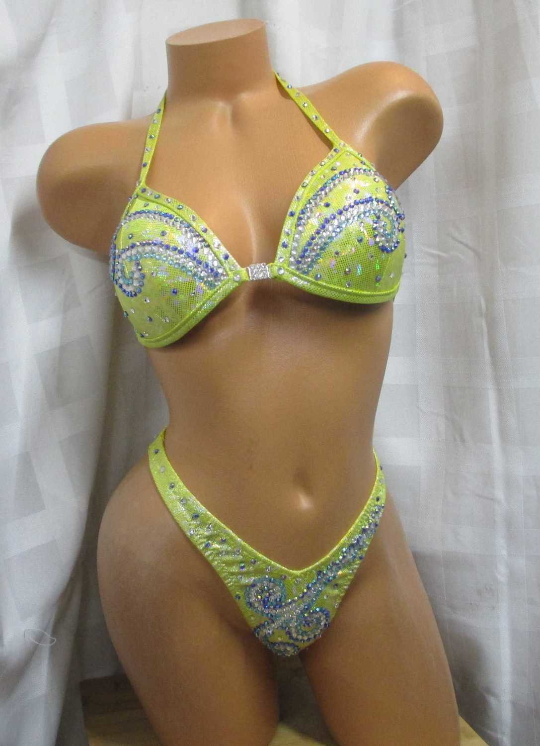 COMPETITION FIGURE / PHYSIQUE POSING SUIT