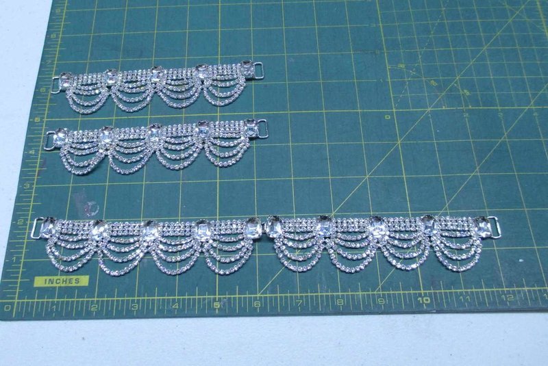 BACK SILVER CONNECTOR