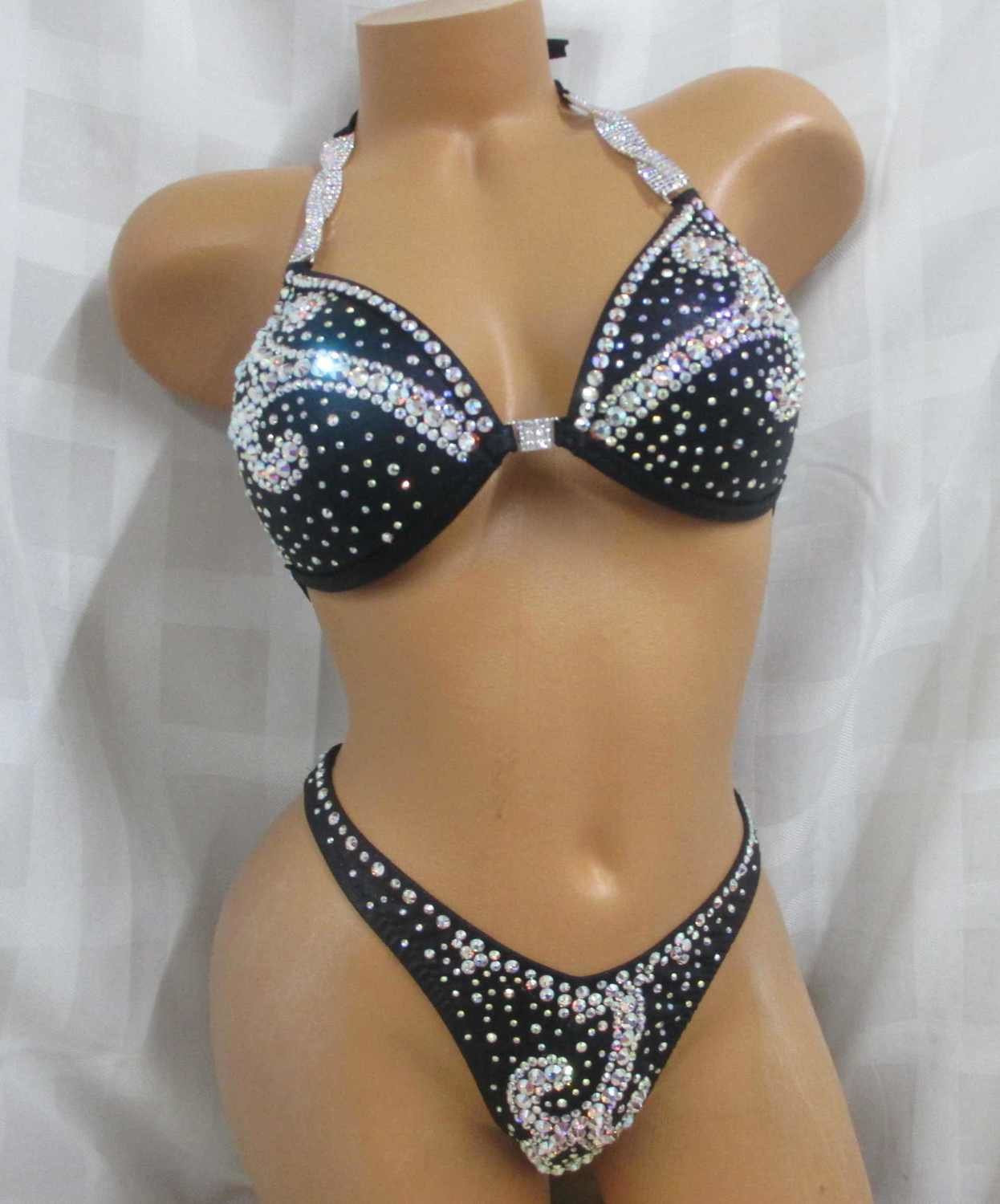 COMPETITION FIGURE /PHYSIQUE POSING SUIT