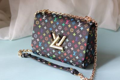 Louis Vuitton twist slim women bag ODSA01