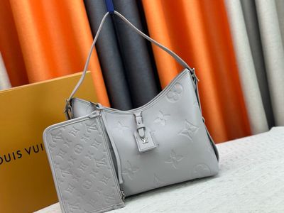 Louis Vuitton carryall women bag ODSA09