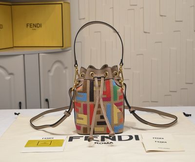 Fendi mon tresor bucket women bag FIZB04