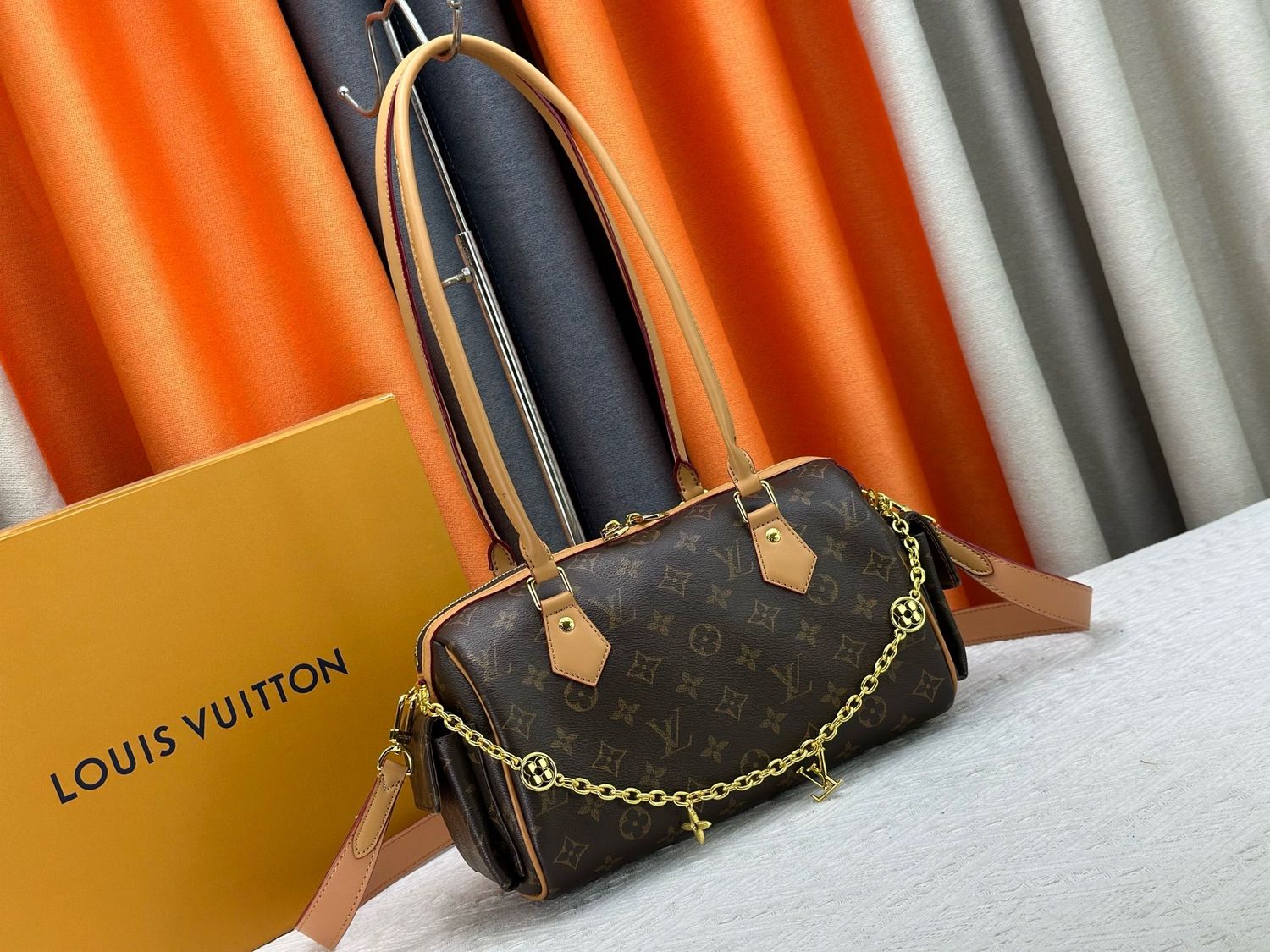 Louis Vuitton speedy cargo women bag ODSC15