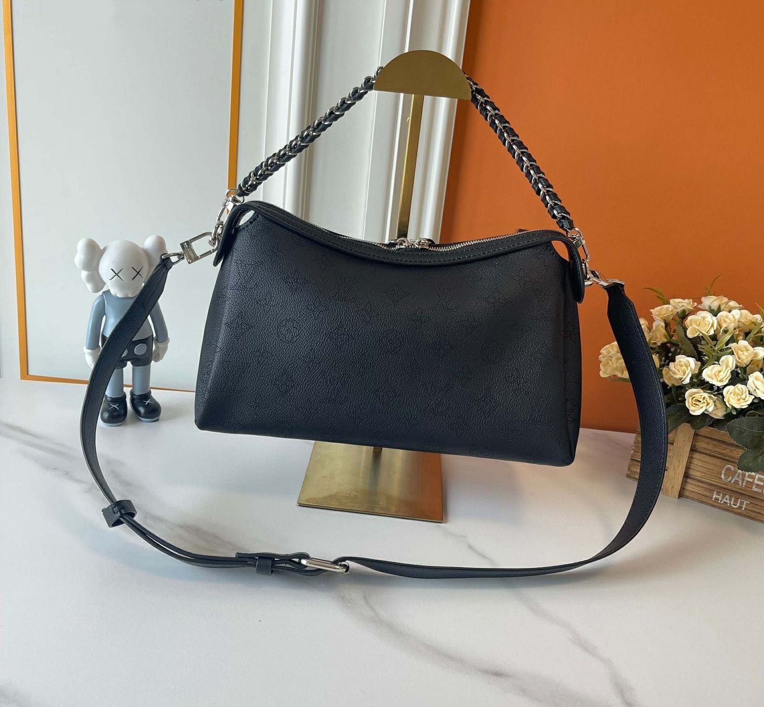 Louis Vuitton mahina hand it all women bag ODSD14