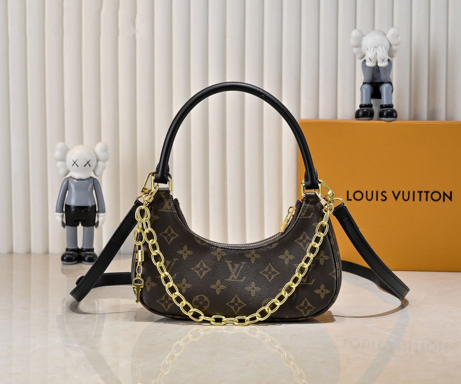 Louis Vuitton catchy women bag ODSF03