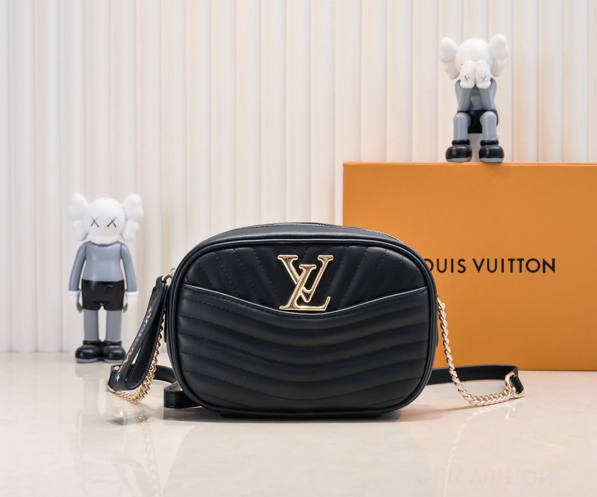 Louis Vuitton women bag ODSF15