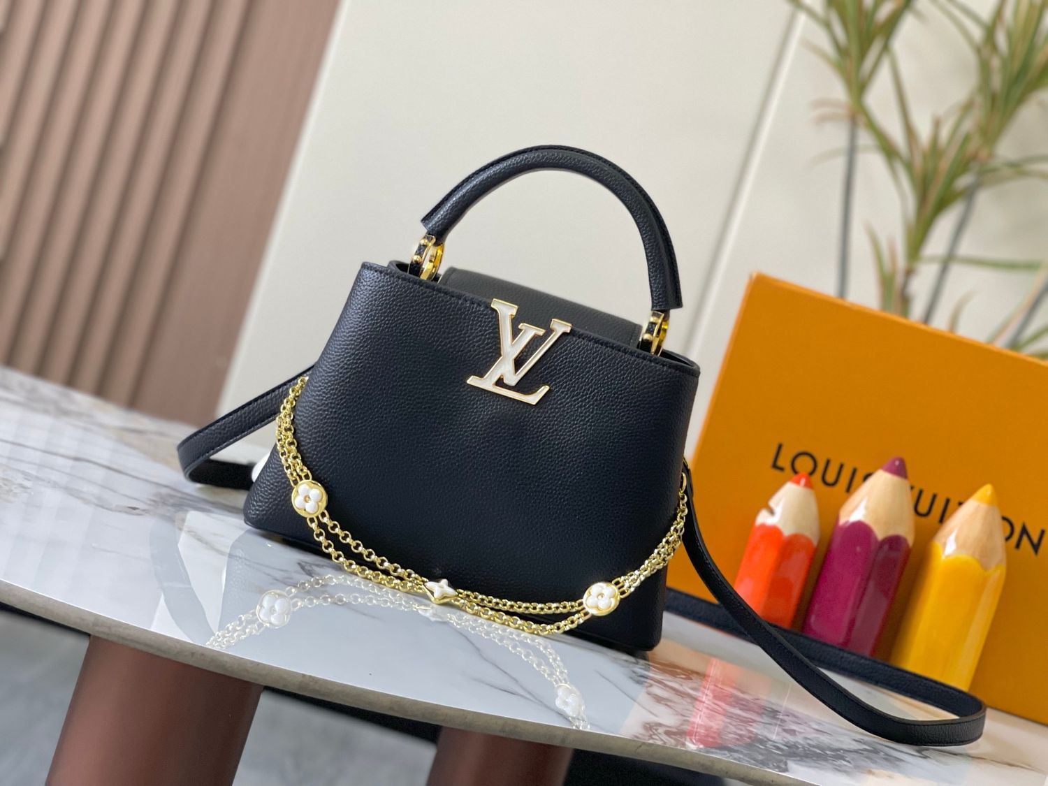 Louis Vuitton crossbody bag – ODSG38