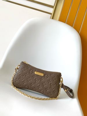 Louis Vuitton crossbody bag – ODSG43