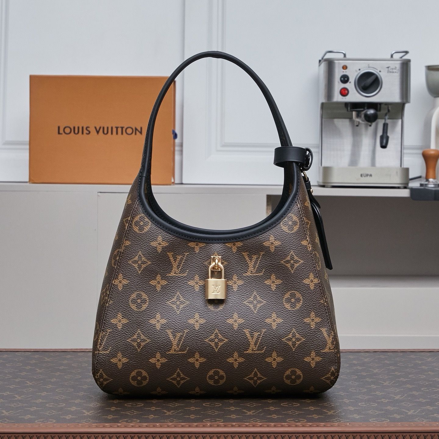 Louis Vuitton bag – ODSG75