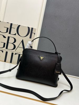 Prada bag – PTDG04