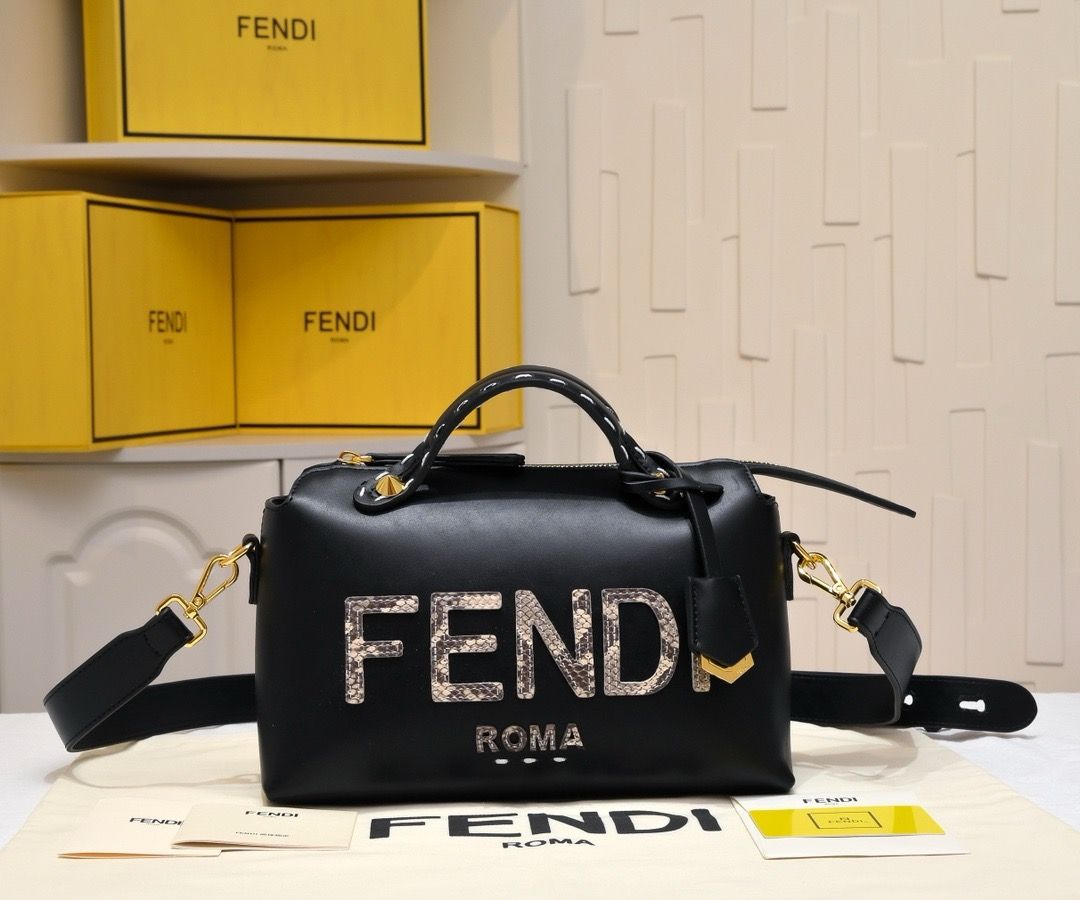 Fendi bag – FIZG13
