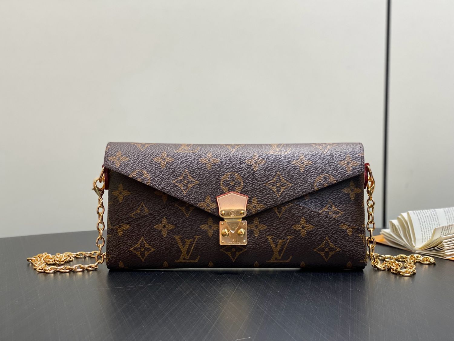 Louis Vuitton crossbody bag – ODSG99 Kirigami Envelope Bag On Chain