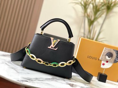 Louis Vuitton crossbody bag — ODSH01 Capucines BB Leather Handbag