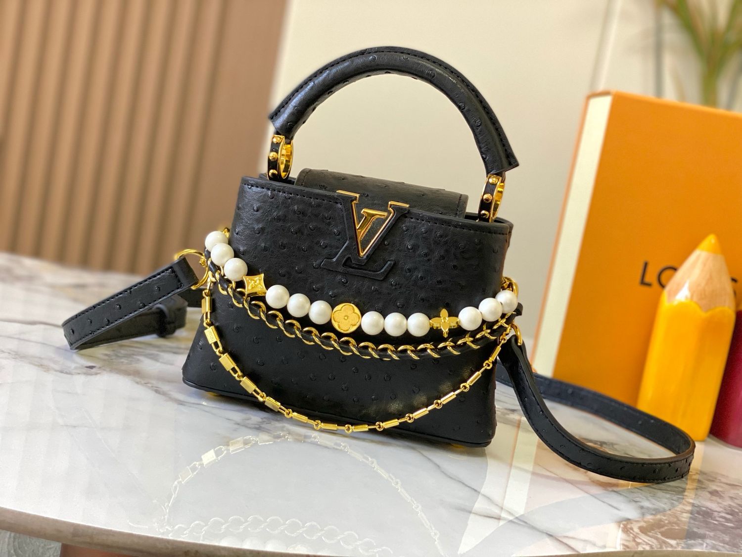 Louis Vuitton Crossbody Bag — ODSH09 Capucines Ostrich Leather Pearl Chain Handbag Mini