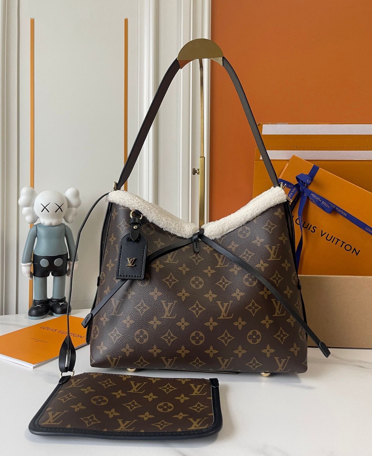 Louis Vuitton Bag — ODSH17 Carryall MM Monogram Shoulder Bag