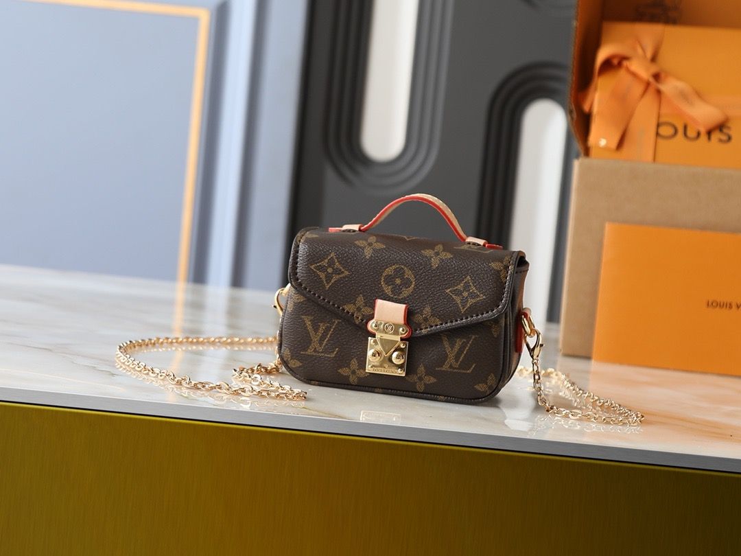 Louis Vuitton Crossbody Bag — ODSH31 Micro Metis Monogram Handbag