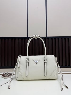 Prada bonnie bag PTEB02